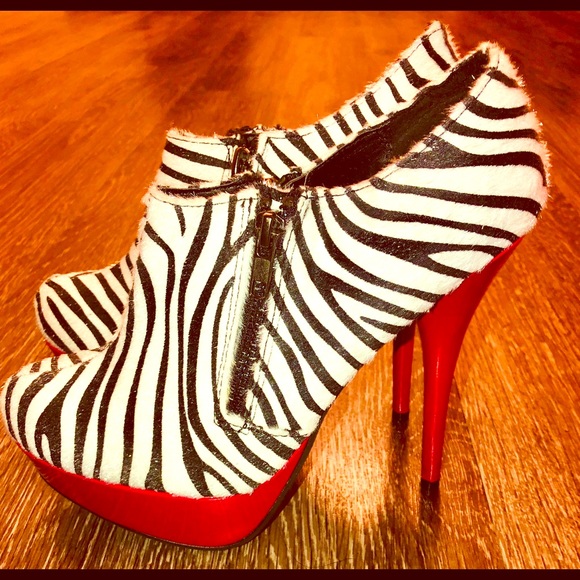 🔥SUPER SALE🔥 ZEBRA PRINT PLATFORM ANKLE HEELS - Picture 1 of 7